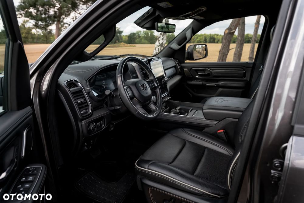 RAM 1500 5.7 Crew Cab Limited - 12