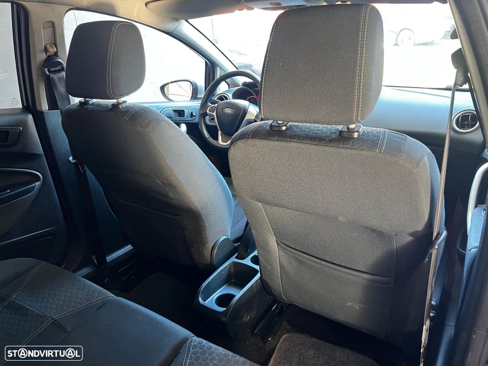 Ford Fiesta 1.4 TDCI Titanium - 17