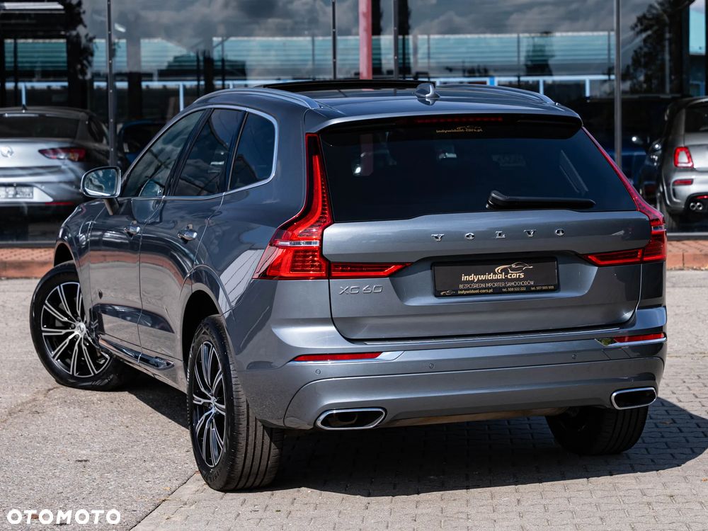 Volvo XC 60 T6 AWD Plug-In Hybrid Inscription - 4