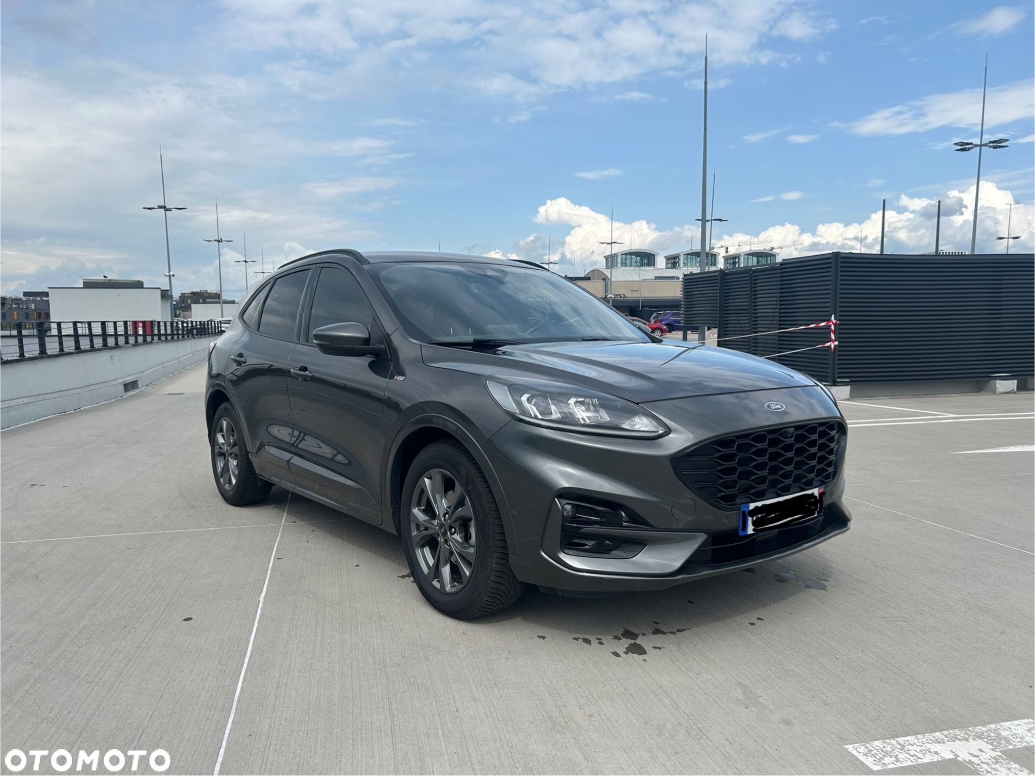 Ford Kuga 2.5 Duratec FHEV ST-LINE - 1