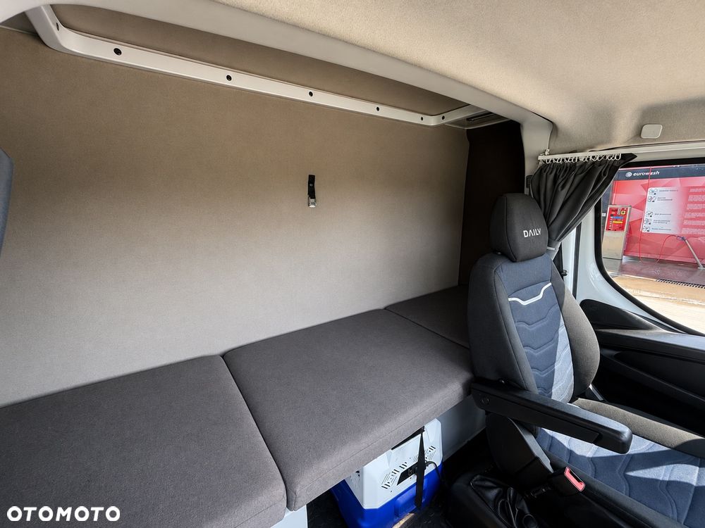 Iveco Daily - 12