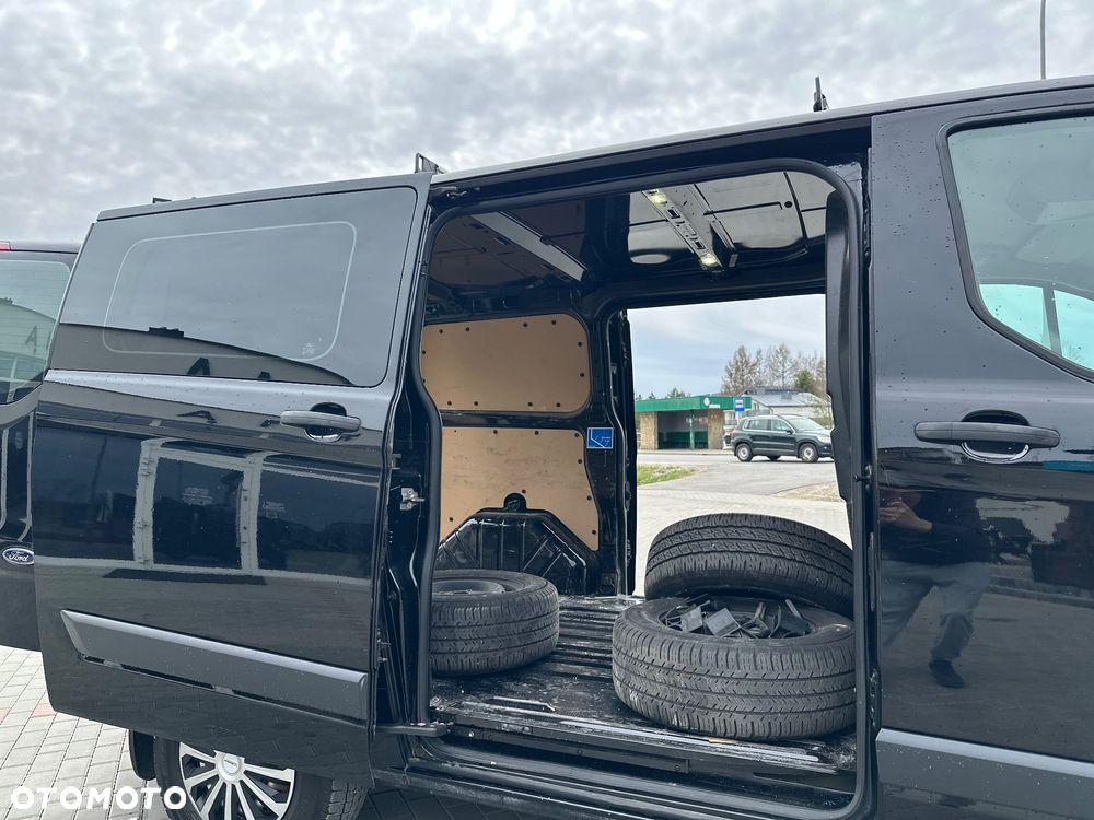 Ford Transit Custom - 21
