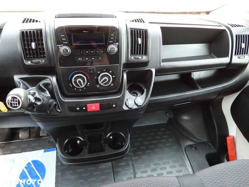 Peugeot BOXER  FURGON CHŁODNIA  -10*C TEMPOMAT KLIMATYZACJA  130KM - 32
