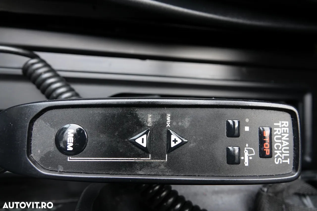Renault T 520 / 13L / HIDRAULICĂ / CABĂ ÎNALTĂ / KILOMETRAGE MICĂ / DUPĂ CONTRACTUL DE SERVICE - 23