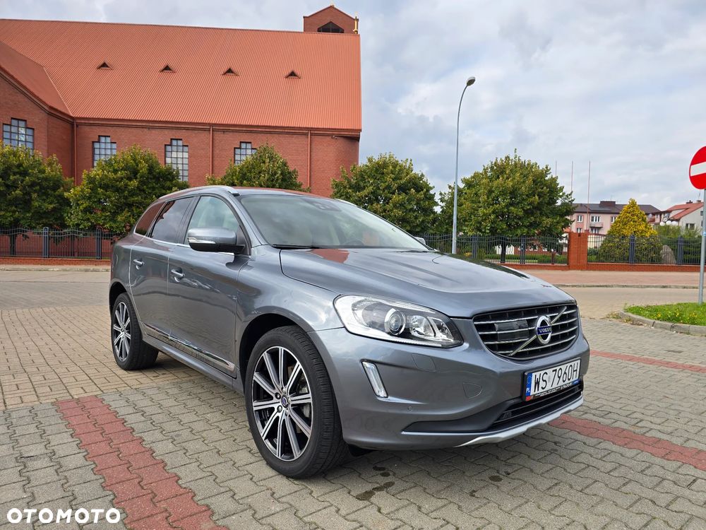 Volvo XC 60 T5 Geartronic Summum - 1