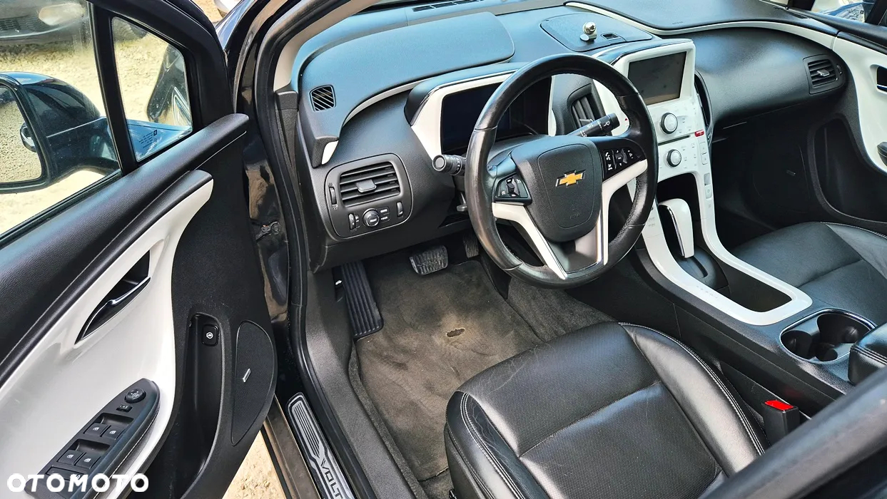 Chevrolet Volt Exclusive - 25