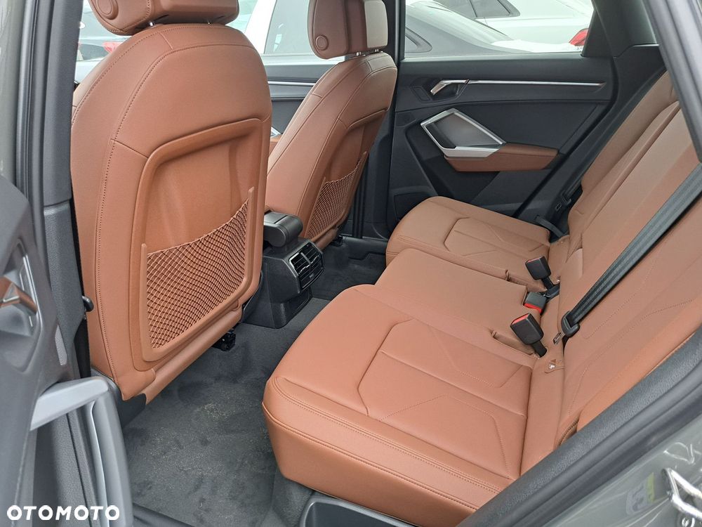 Audi Q3 - 15
