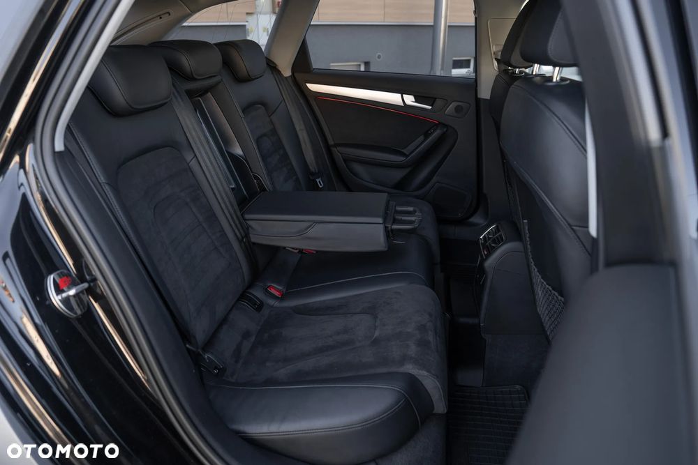 Audi A4 Allroad 2.0 TDI Quattro S tronic - 8