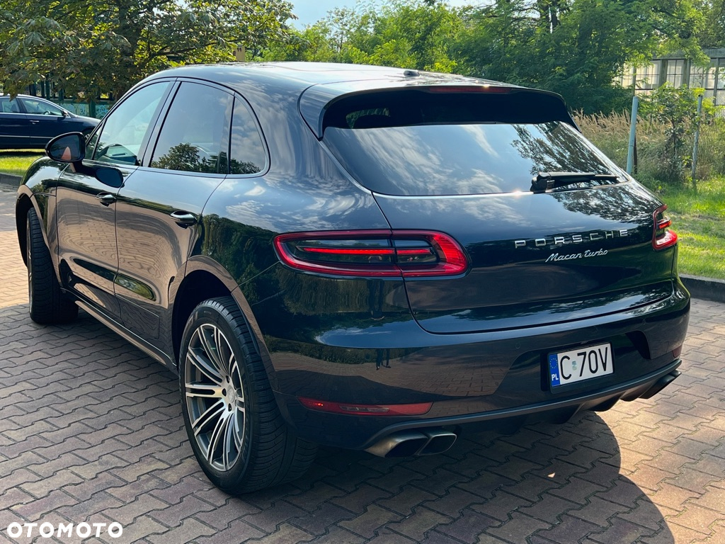 Porsche Macan Turbo - 6