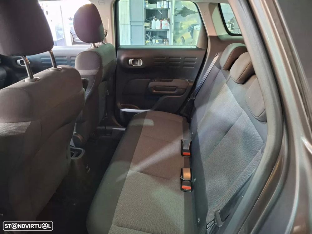 Citroën C3 Aircross 1.2 PureTech Shine - 16