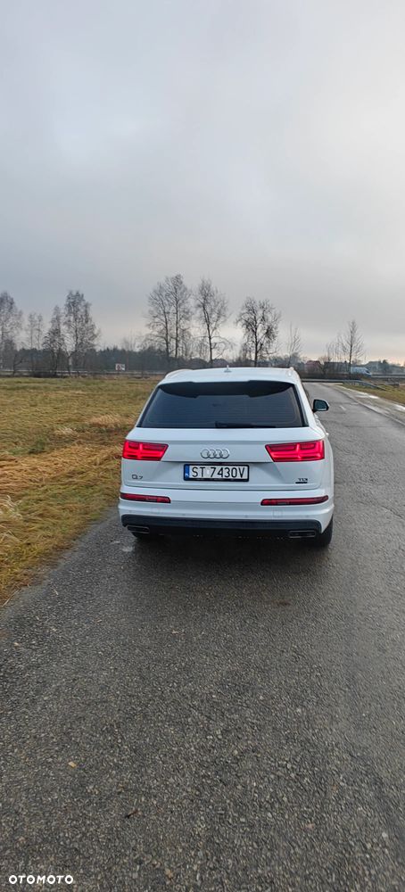 Audi Q7 - 5