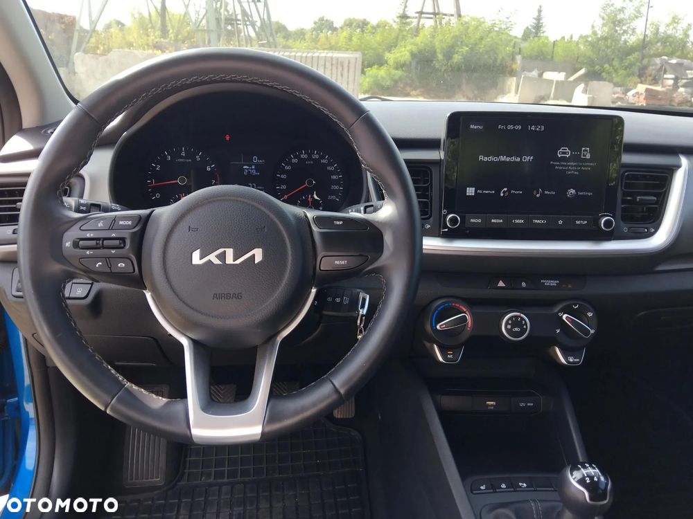 Kia Stonic - 25
