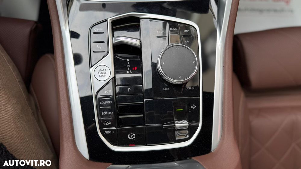 BMW X6 xDrive40i AT MHEV - 13