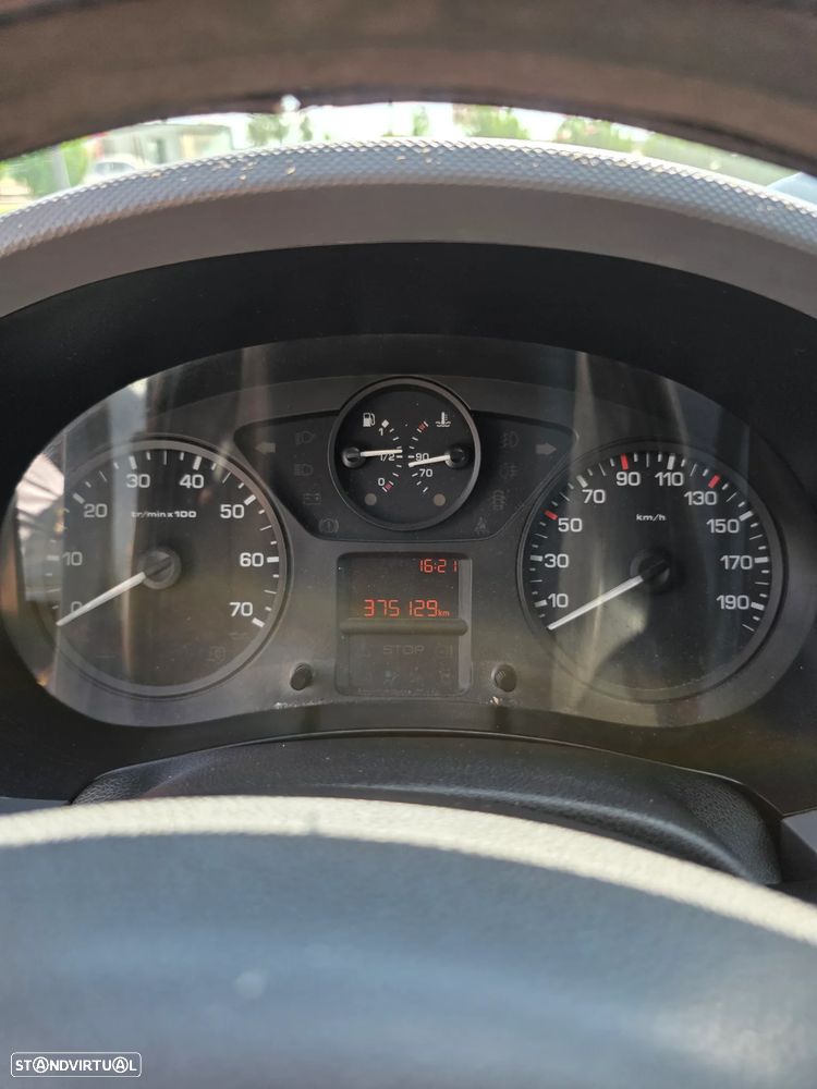 Peugeot Partner / Office - 14