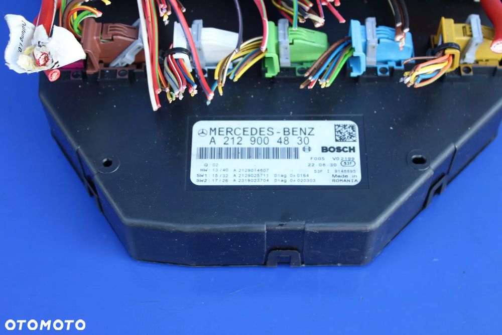 Moduł sterownik SAM skrzynka bezpieczników OE Mercedes W212 A2129004830 - 2