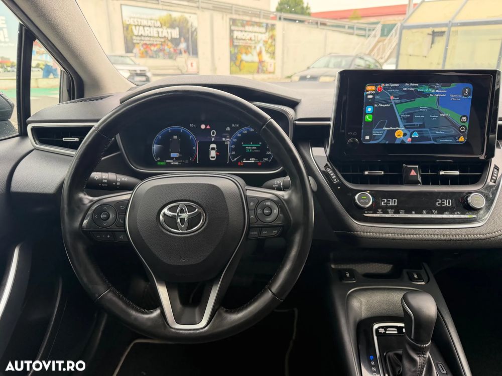 Toyota Corolla 1.8 HSD Dynamic - 13