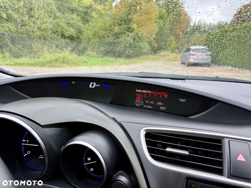 Honda Civic 1.6 i-DTEC Executive Premium - 20