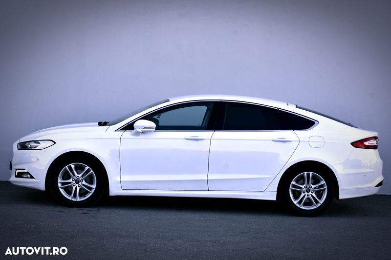 Ford Mondeo 2.0 TDCi Powershift - 6