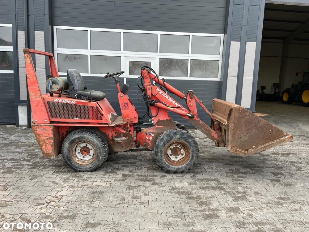 Weidemann 917 - 2