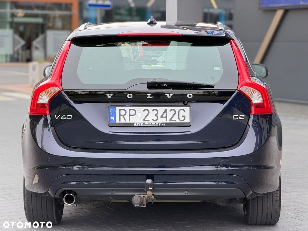 Volvo V60 D2 Geartronic Summum - 27
