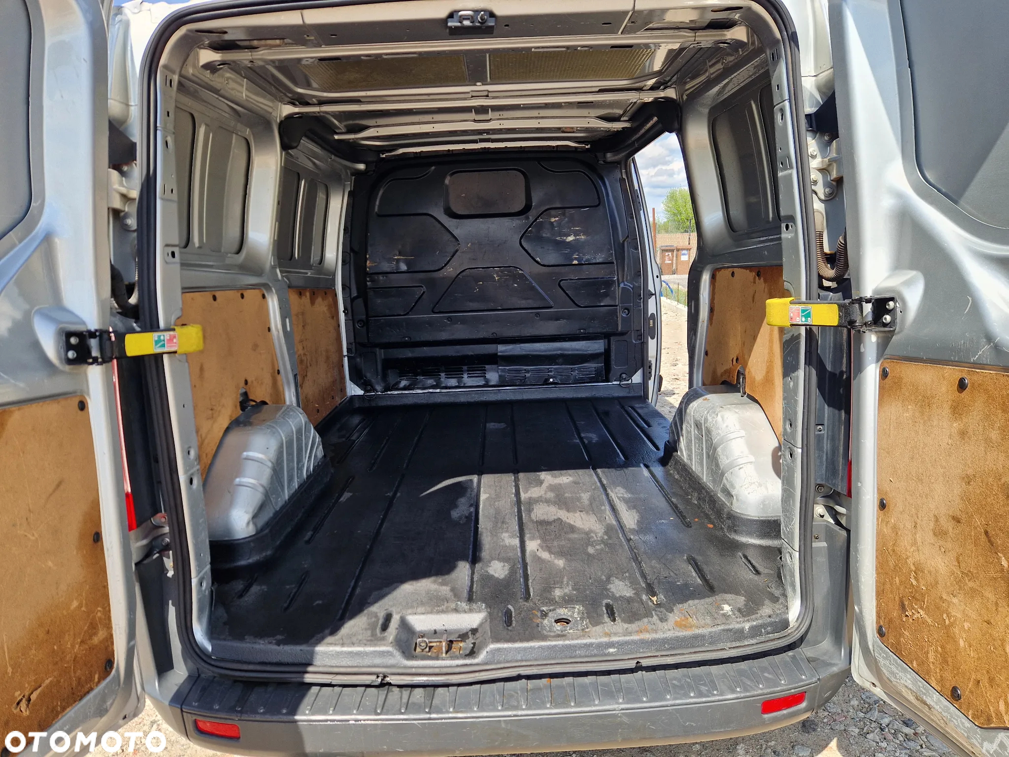 Ford TRANSIT - 13