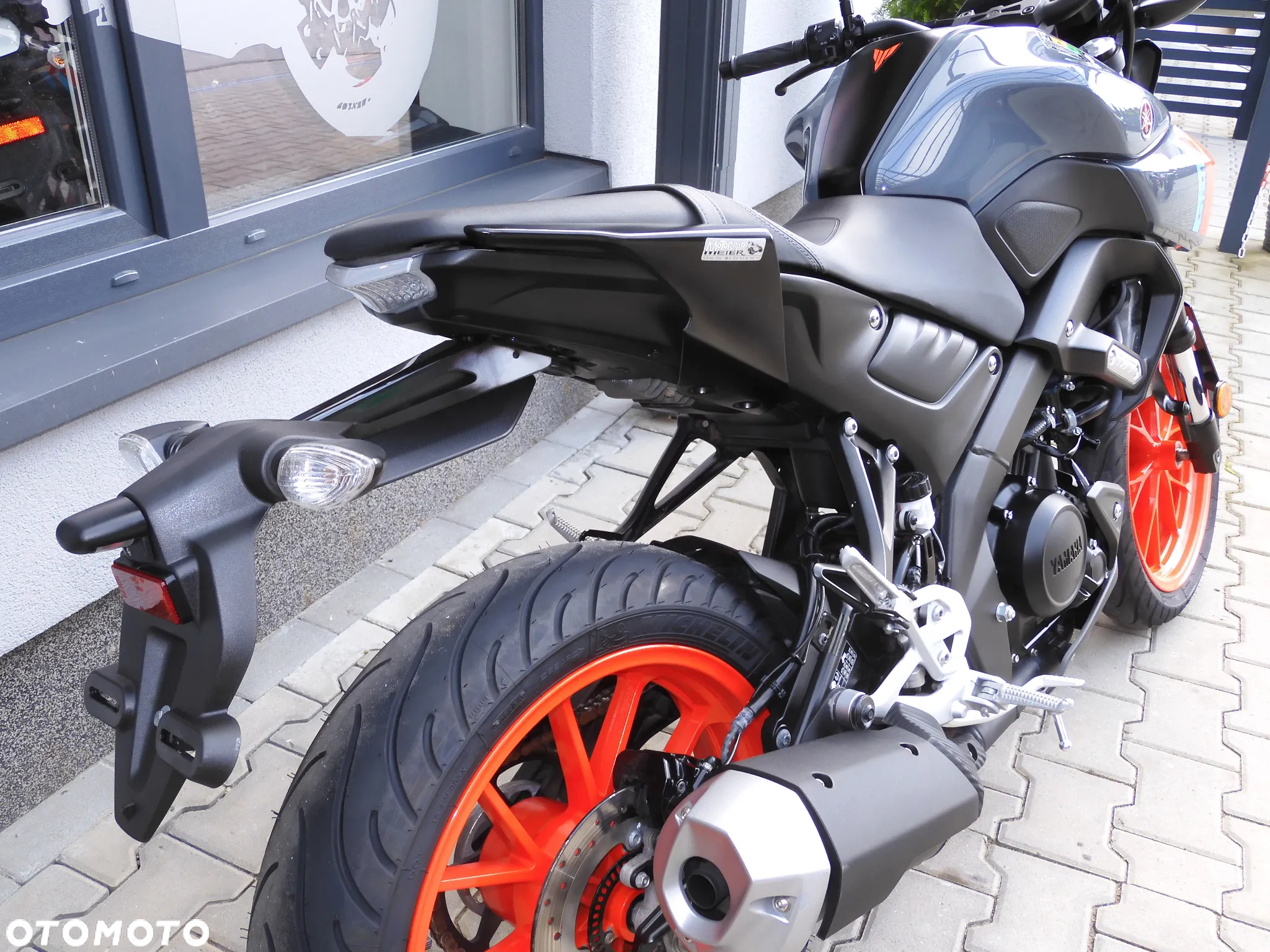 Yamaha MT - 7