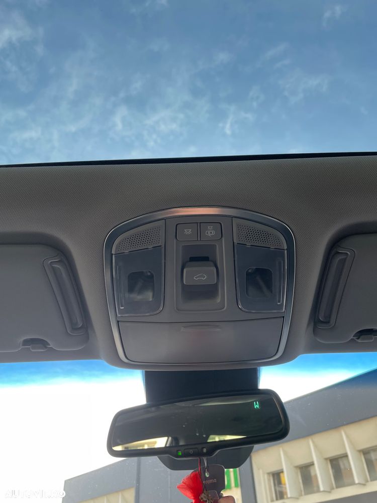 Hyundai Tucson 2.0 CRDI 4WD Automatik Premium - 14