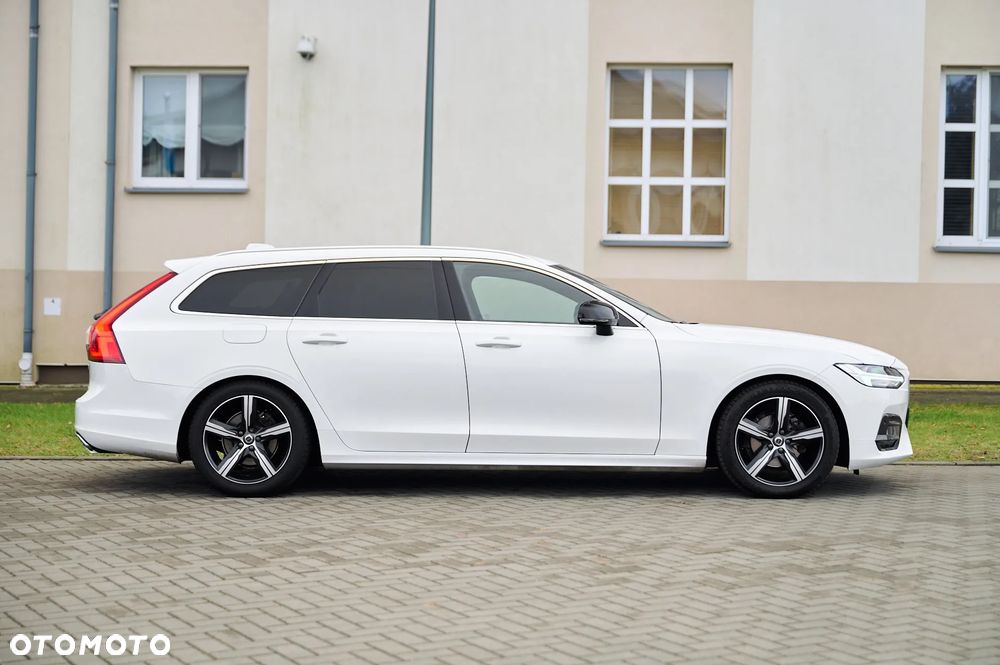 Volvo V90 D4 Geartronic R Design - 19