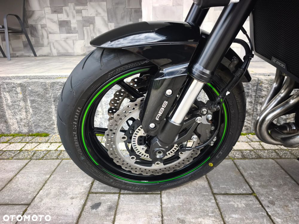 Kawasaki Z 900 - 18
