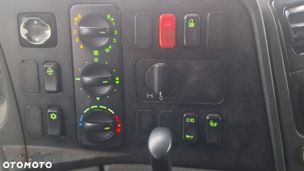 Mercedes-Benz AXOR - 14