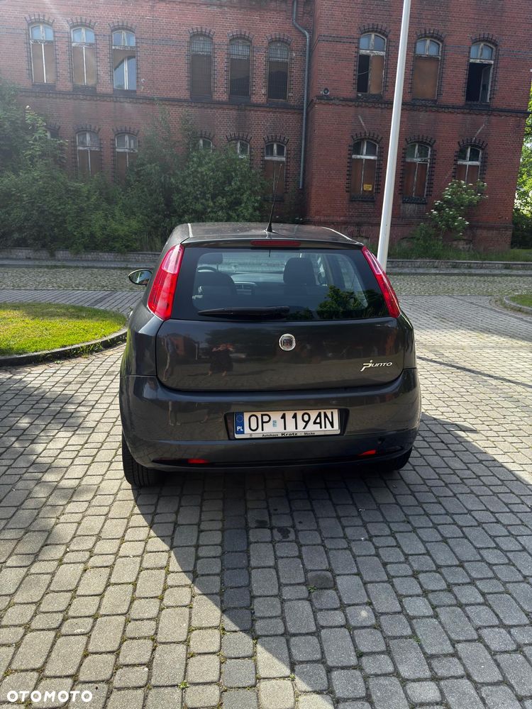 Fiat Grande Punto 1.4 8V - 6
