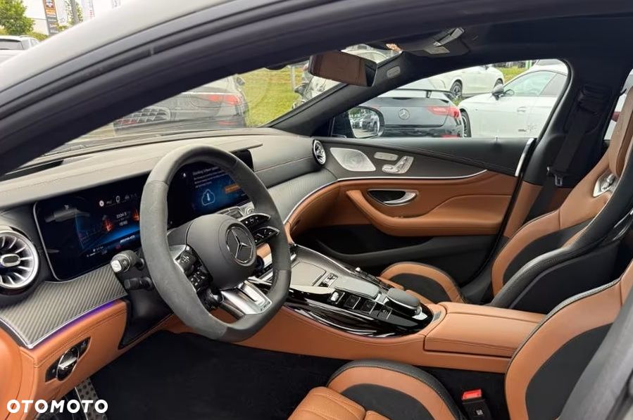 Mercedes-Benz AMG GT 63 S 4Matic Speedshift MCT 9G - 4