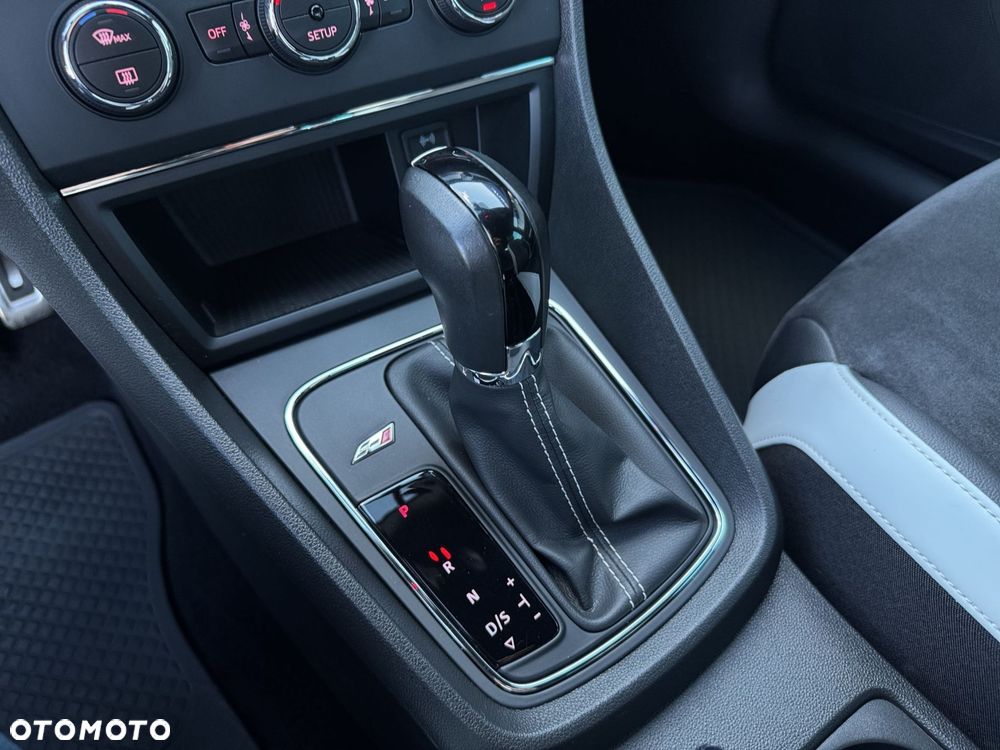 Seat Leon 2.0 TSI Cupra 290 S&S DSG - 23