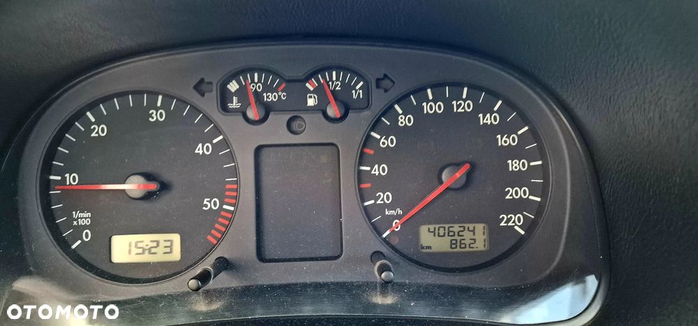 Volkswagen Golf 1.9 TDI Basis - 6