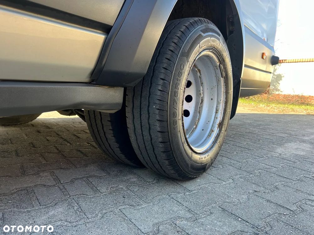Ford Transit autobus 18-osobowy bliźniak super stan - 18