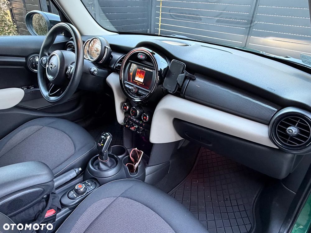 MINI Cooper Multitone Edition - 23