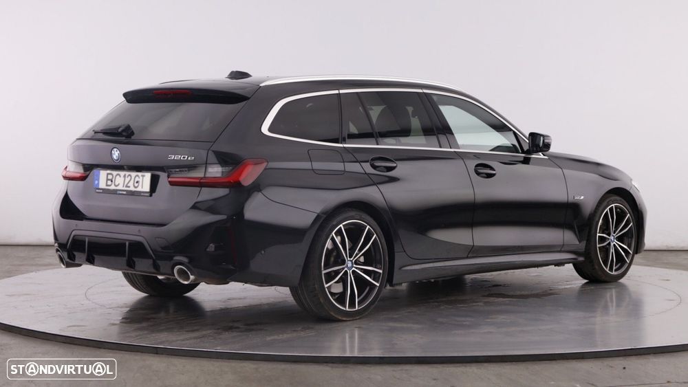 BMW 320 e Pack Desportivo M Auto - 4