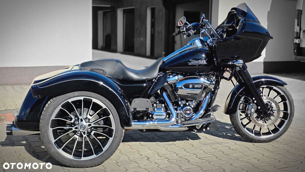 Harley-Davidson Trike Freewheeler - 8