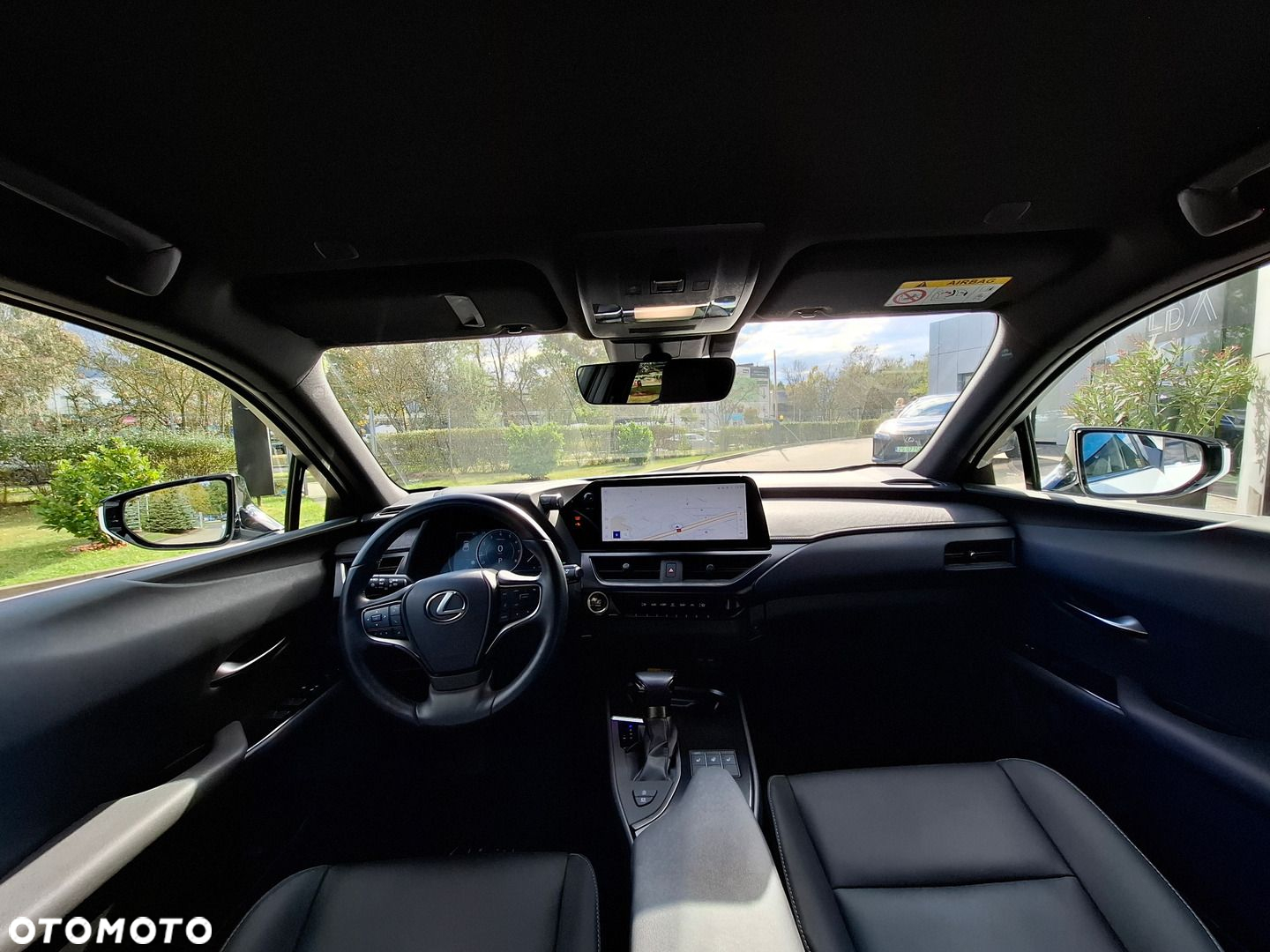 Lexus UX 200 GPF F Sport Design 2WD - 27