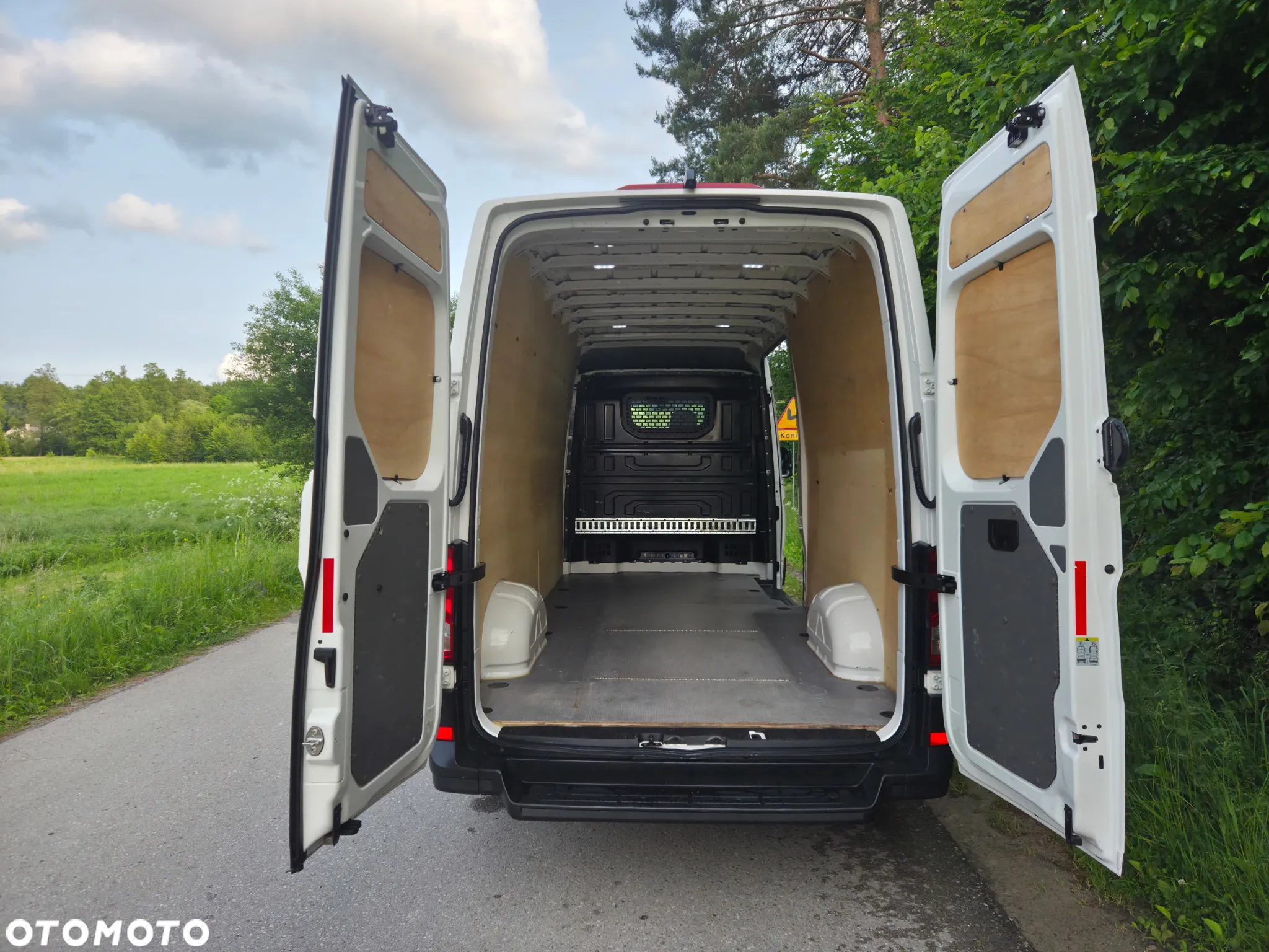 Volkswagen Crafter Maxi Lift - 23