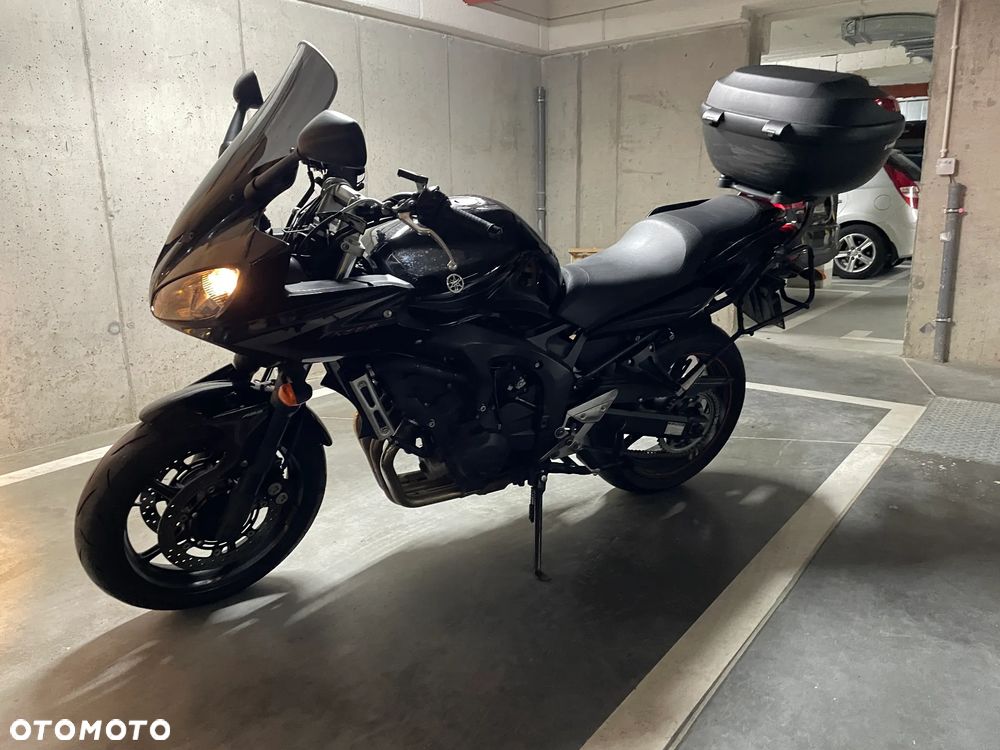 Yamaha FZ6 - 4