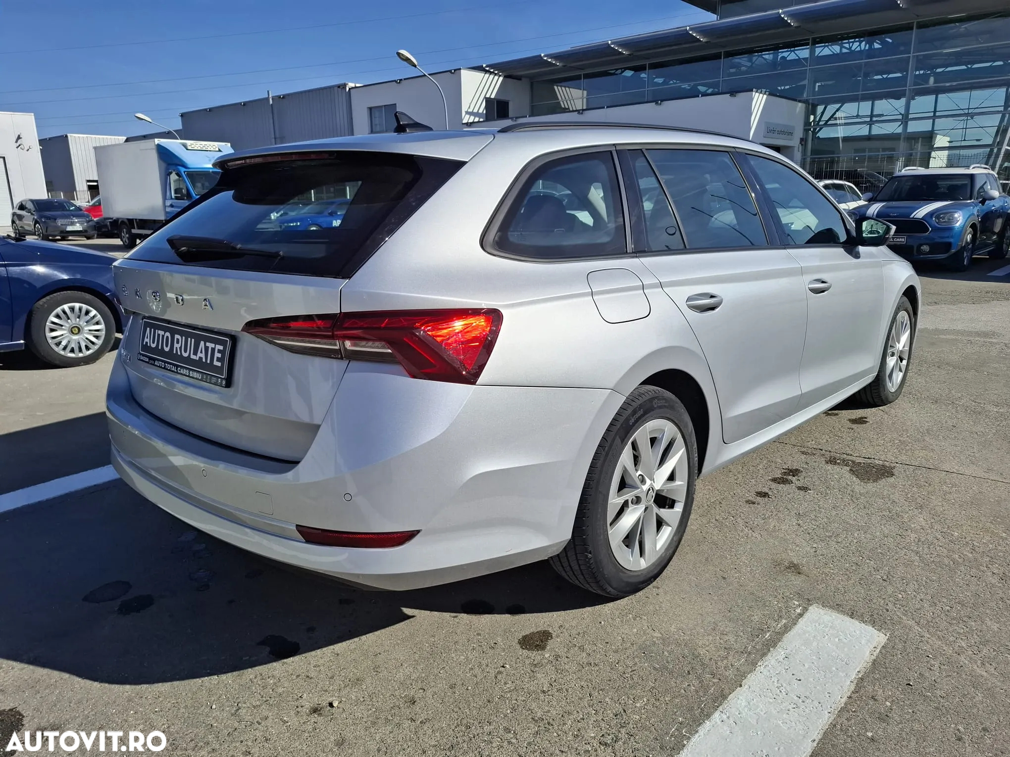 Skoda Octavia Combi 2.0 TDI DSG Style - 7