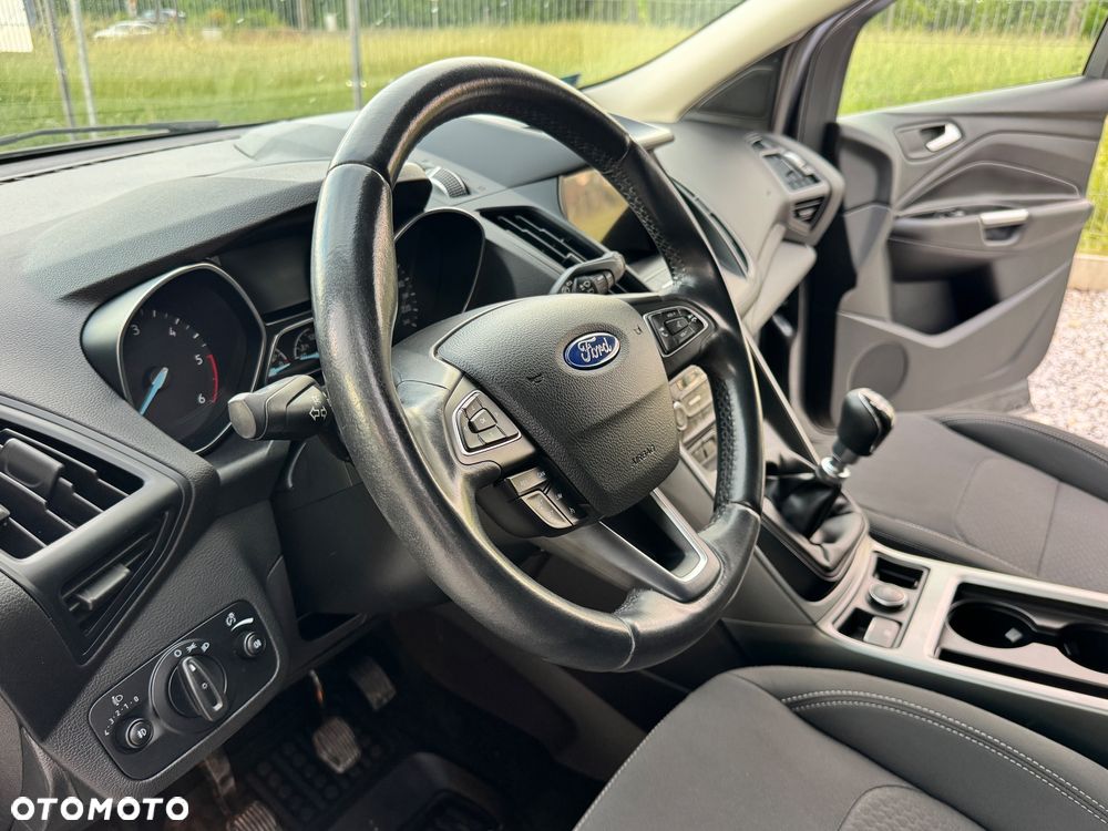 Ford Kuga 1.5 TDCi FWD Trend - 10