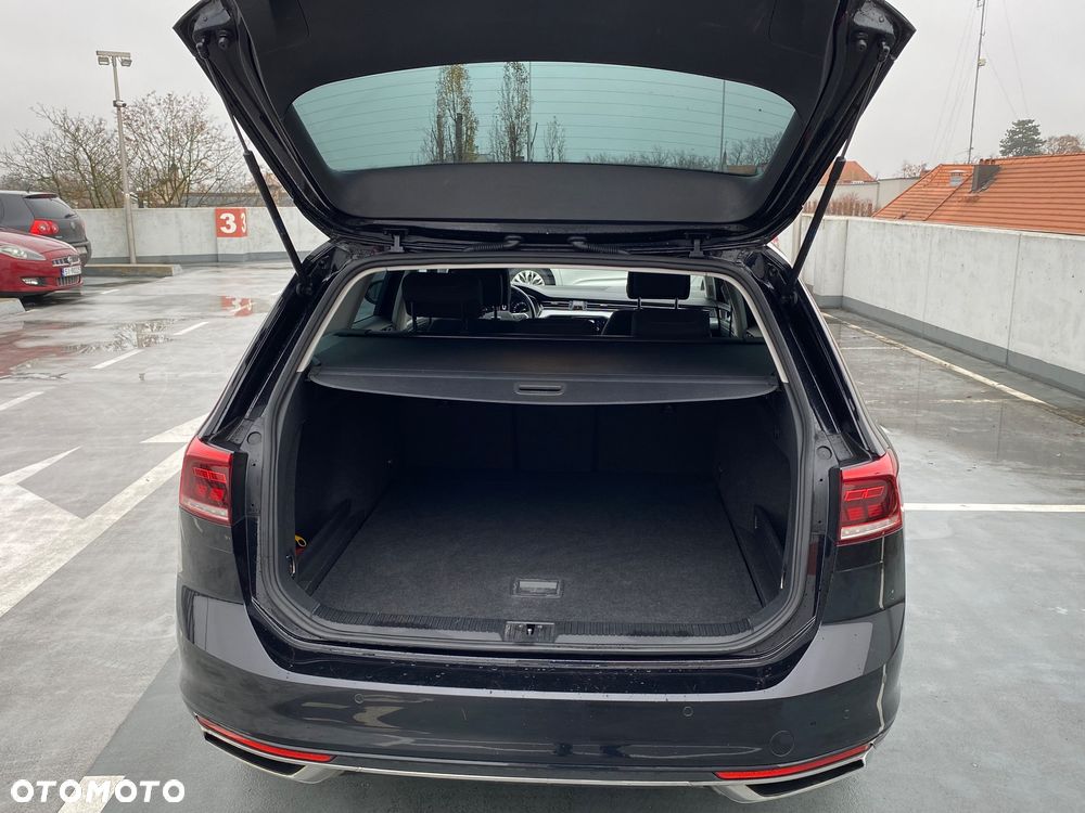 Volkswagen Passat 1.5 TSI EVO Elegance DSG - 8