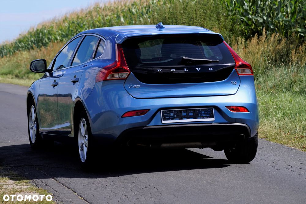 Volvo V40 - 9