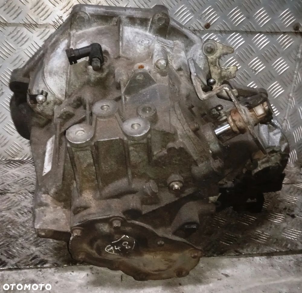 Skrzynia biegów Opel Astra II	F23 - 7