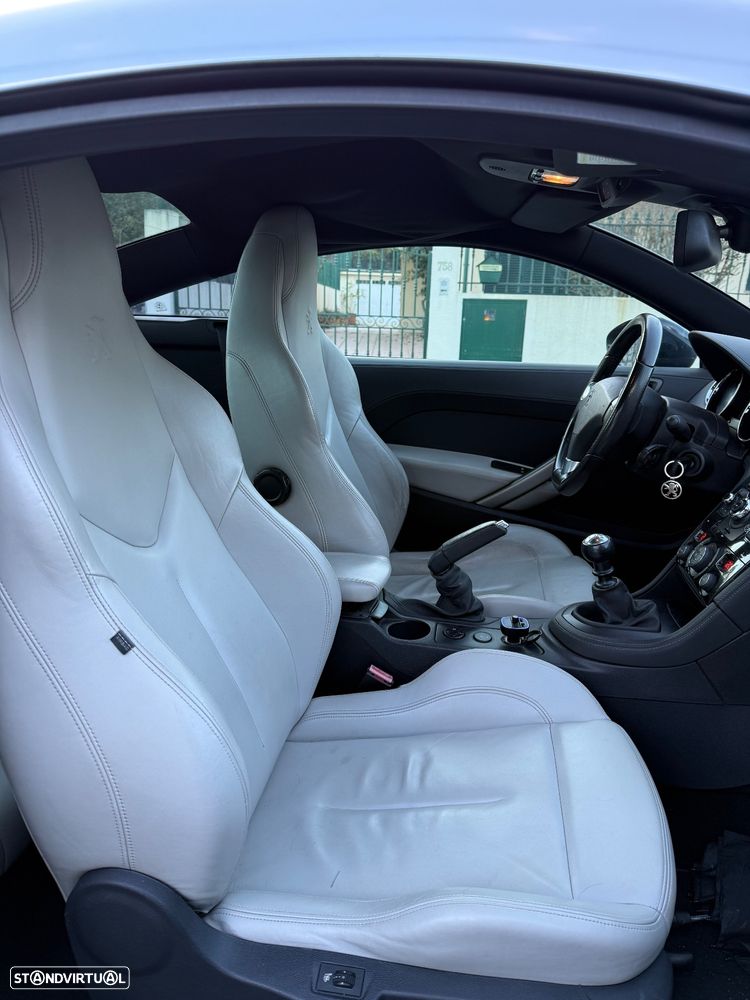 Peugeot RCZ 1.6 THP - 7