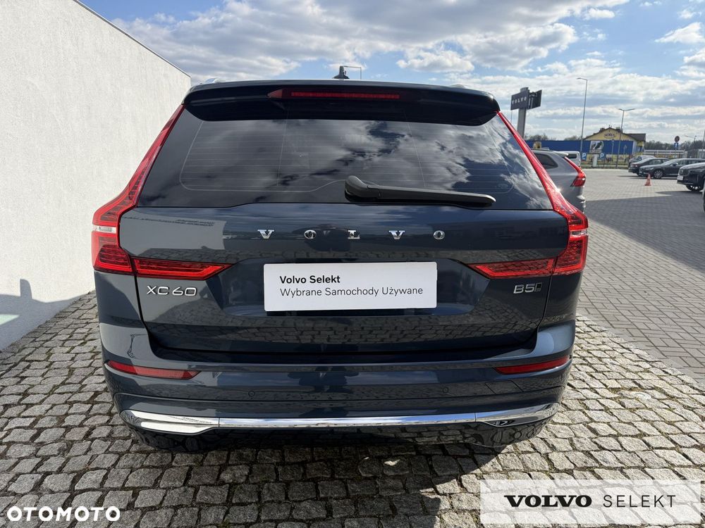 Volvo XC 60 - 38
