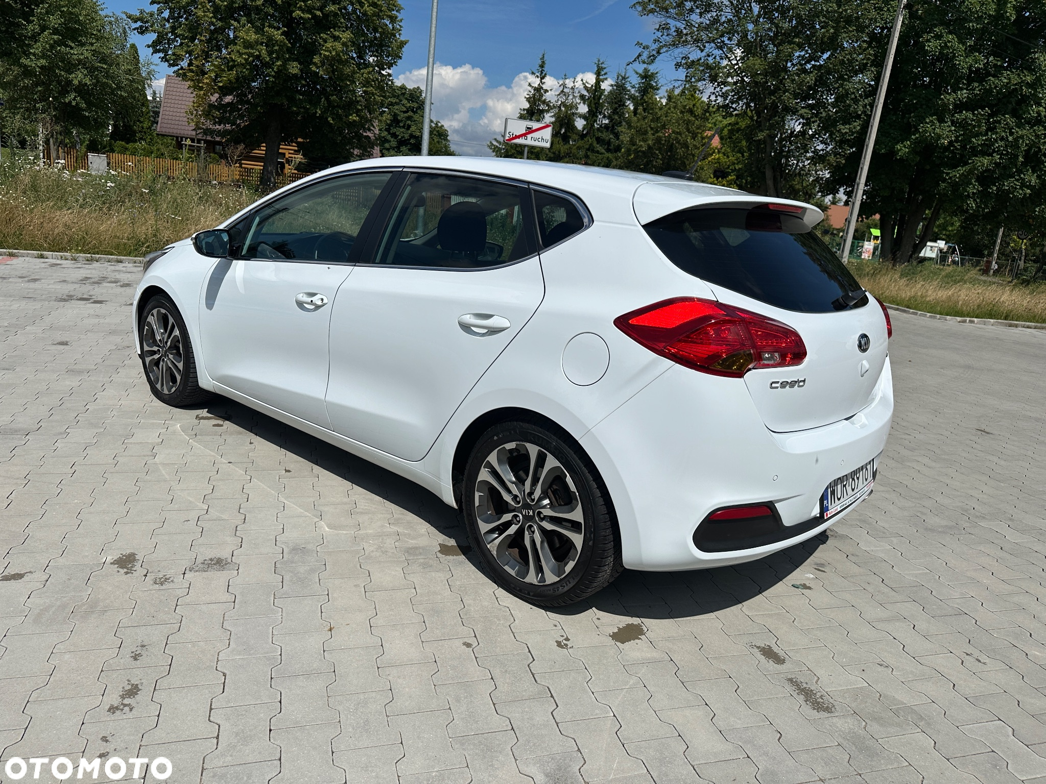Kia Ceed 1.6 CRDi 128 Vision - 7