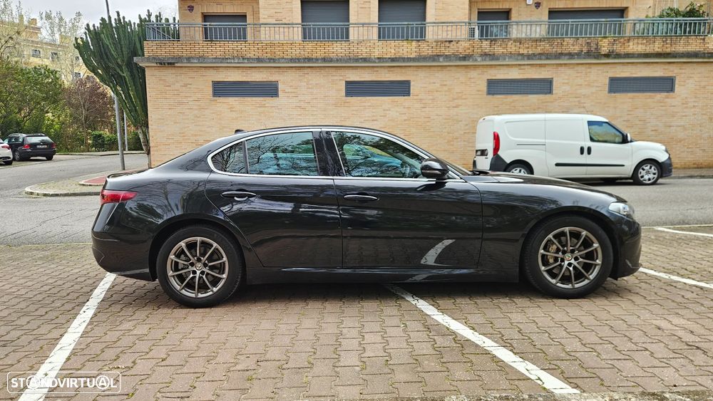 Alfa Romeo Giulia 2.2 D Super - 4